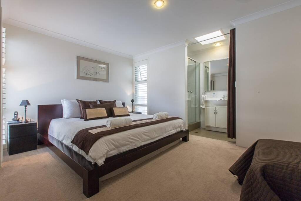 Beach View Apartment In Cottesloe بيرث المظهر الخارجي الصورة